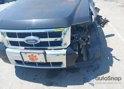 2010 Ford Escape Limited from USA, damaged, VIN 1FMCU0EG9AKA41395